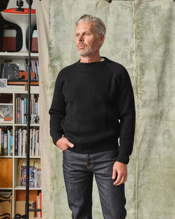 Wool Crewneck Sweater (Black)