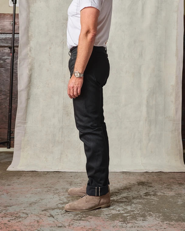 Sheffield - Straight Tapered Selvedge Jeans (Black)- 13.5 oz.